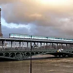 Eiffel Citea Access dayroom Espace Paris sans nuitée et Chambre partagée Chatillon nuitée -- Repos journée ou Espace Travail 8-19h Proche Tour Eiffel ou Usage bureau à l\'heure en journée -- Nuitée Chatillon Avenue Paris